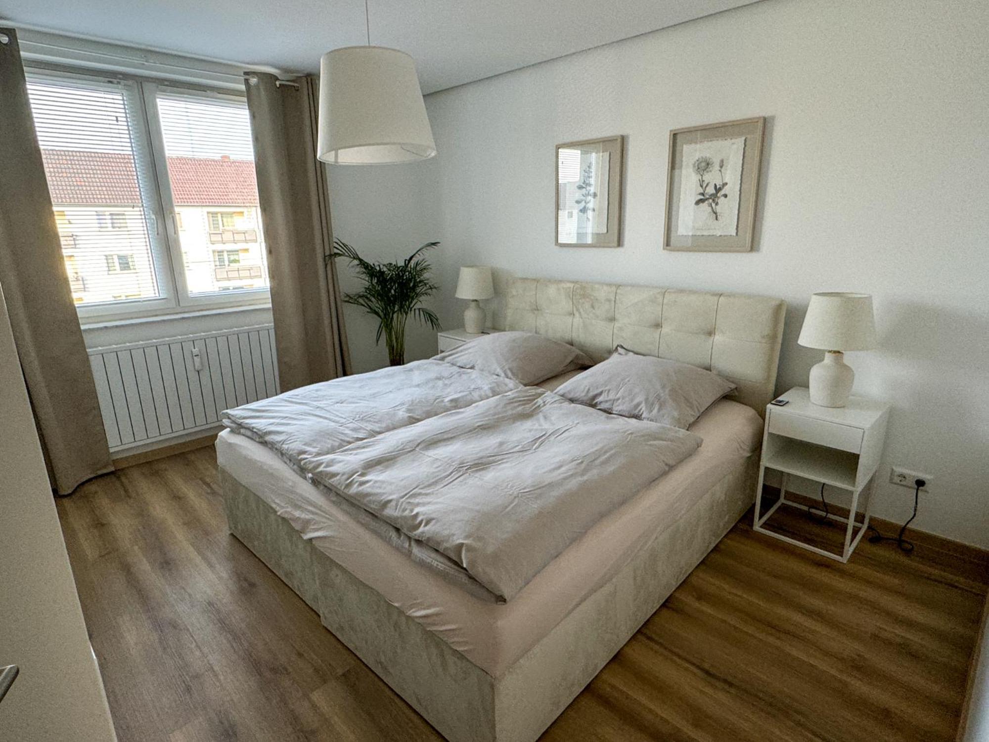 Neue Stilvolle 2-Zimmer Wohnung Im Zentrum Von Wolfsburg Exterior photo